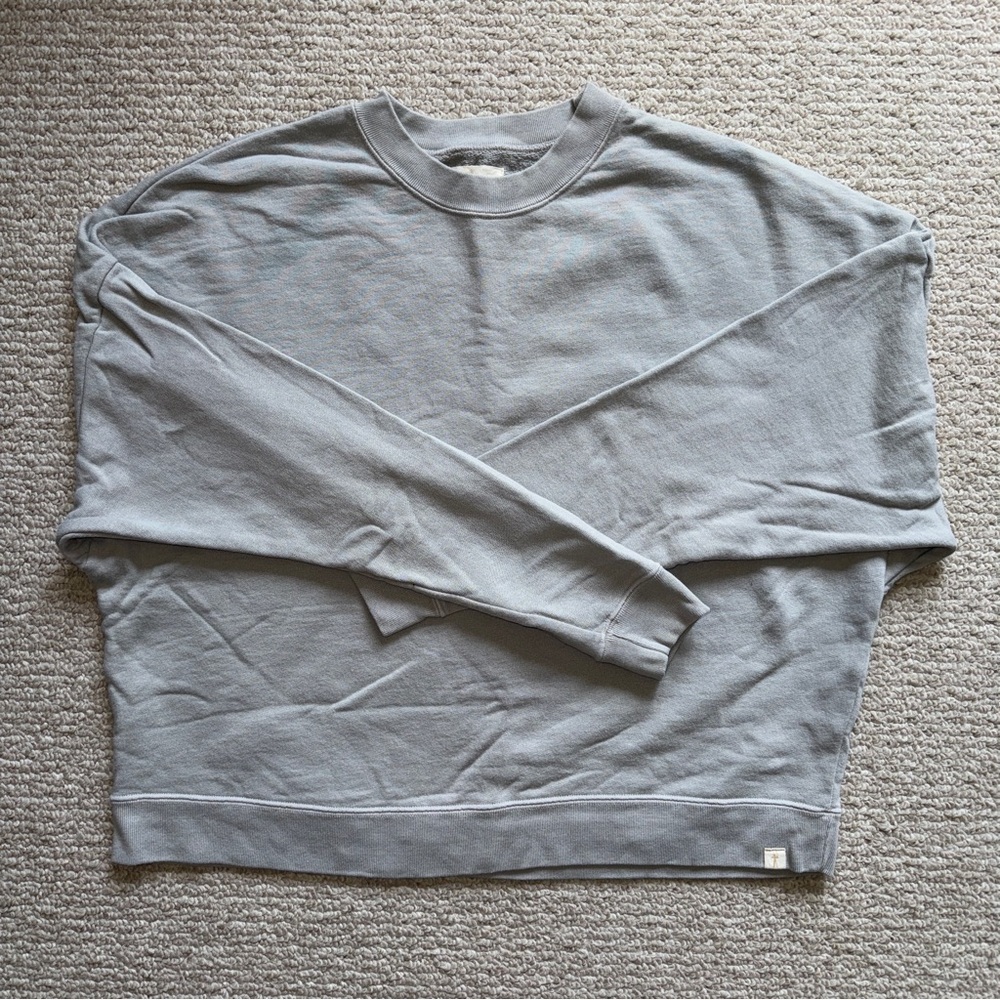 TKEES Grey sweater